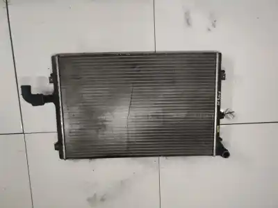Peça sobressalente para automóvel em segunda mão RADIADOR DE ÁGUA por AUDI A3 (8P1) 2.0 TDI Referências OEM IAM 99000036  