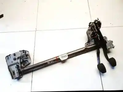 Tweedehands auto-onderdeel KOPPELINGSPEDAAL voor SAAB 900 I (AC4, AM4) 2.0 I OEM IAM-referenties 3000934400A  