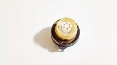 Piesă de schimb auto la mâna a doua capac exterior combustibil pentru opel corsa a fastback (s83) 1.2 i (f08, m08, f68, m68) referințe oem iam   