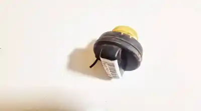 Piesă de schimb auto la mâna a doua capac exterior combustibil pentru opel corsa a fastback (s83) 1.2 i (f08, m08, f68, m68) referințe oem iam   