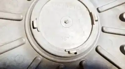 Автозапчасти б/у колпачки ​​ступицы за nissan bluebird hatchback (t72, t12) 1.6 ссылки oem iam   