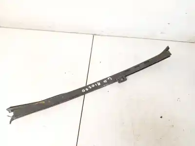 Pezzo di ricambio per auto di seconda mano plastica per bmw 3 (e30) m3 2.3 riferimenti oem iam   