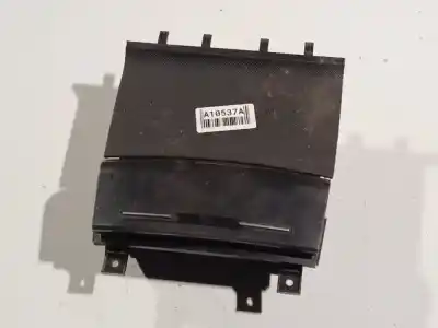 Pezzo di ricambio per auto di seconda mano PORTACENERE per AUDI A3 (8P1) 2.0 TDI Riferimenti OEM IAM 8P0864147  
