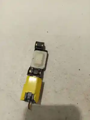 Peça sobressalente para automóvel em segunda mão sensor por opel kadett e fastback (t85) 1.4 s (c08, c48, d08, d48) referências oem iam 4b0959643e  4b0 959 643 e