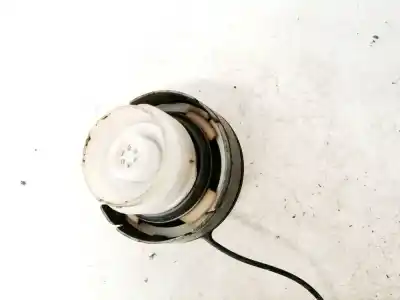 Second-hand car spare part outer fuel cap for toyota corolla (e12) 2.0 d-4d sol berlina oem iam references   