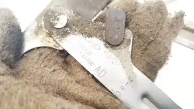 Автозапчасти б/у амортизаторы багажника/двери за nissan bluebird hatchback (t72, t12) 1.6 ссылки oem iam 7s71f42700ad  7s71-f42700-ad