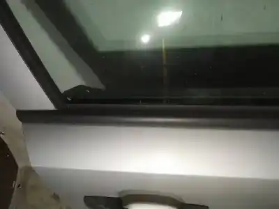 Peça sobressalente para automóvel em segunda mão plásticos por bmw 3 (e30) m3 2.3 referências oem iam   