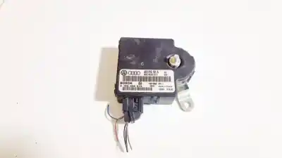 İkinci el araba yedek parçası ELEKTRONIK MODÜL için OPEL KADETT D (31_-34_, 41_-44_)  OEM IAM referansları 4F0915181A  0199000013 4F0910181E