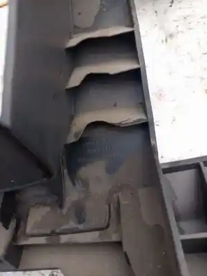 Pezzo di ricambio per auto di seconda mano plastica per bmw 3 (e30) m3 2.3 riferimenti oem iam 1724934  1724934, 498951029, 13257546