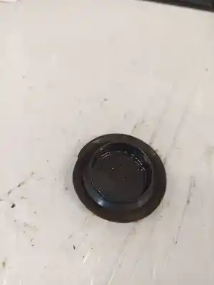 Pezzo di ricambio per auto di seconda mano plastica per opel kadett e fastback (t85) 1.4 s (c08, c48, d08, d48) riferimenti oem iam d3l4a  d3l4a