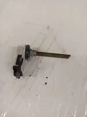 Peça sobressalente para automóvel em segunda mão sensor por opel kadett e fastback (t85) 1.4 s (c08, c48, d08, d48) referências oem iam 4b0820539  4b0820539