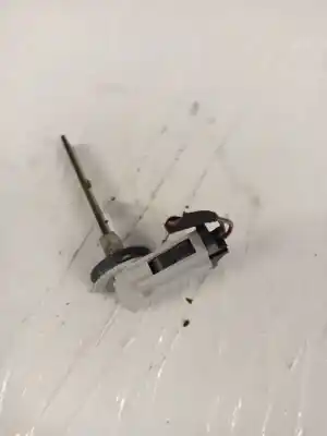 Peça sobressalente para automóvel em segunda mão sensor por opel kadett e fastback (t85) 1.4 s (c08, c48, d08, d48) referências oem iam 4b0820539  4b0820539