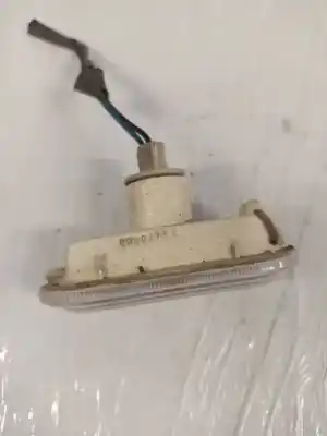 Автозапчасти б/у правая боковая фонарь за nissan bluebird hatchback (t72, t12) 1.6 ссылки oem iam 4m5a13k309aa  4m5a-13k309-aa