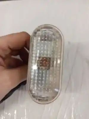 Автозапчасти б/у правая боковая фонарь за nissan bluebird hatchback (t72, t12) 1.6 ссылки oem iam 4m5a13k309aa  4m5a-13k309-aa