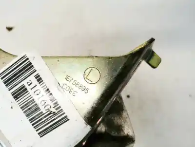 Pezzo di ricambio per auto di seconda mano plastica per toyota corolla (e12) 2.0 d-4d sol berlina riferimenti oem iam 16758895  