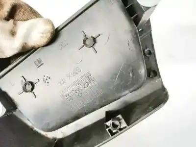 Pezzo di ricambio per auto di seconda mano pezzi vari per opel zafira b 1.9 cdti riferimenti oem iam 93633  