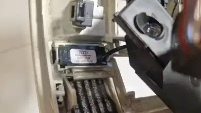 Pezzo di ricambio per auto di seconda mano luce interna per audi a6 avant (4f5) 3.0 tdi quattro riferimenti oem iam 4f1035711c  1678.1.020