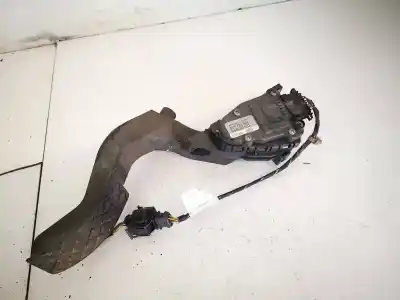 Second-hand car spare part accelerator pedal for volkswagen passat b5 variant (3b5) 1.9 tdi oem iam references 8d1721523