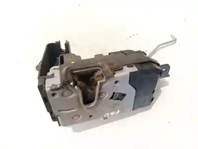 Second-hand car spare part front right door lock for bmw 3 (e30) m3 2.3 oem iam references 13220368  