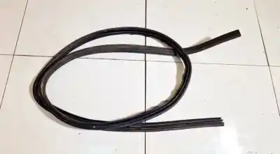 Автозапчасти б/у контур двери резиновый за nissan bluebird hatchback (t72, t12) 1.6 ссылки oem iam 