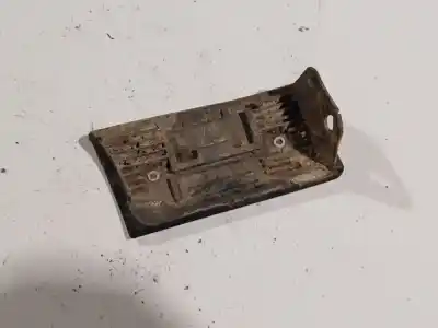 Pezzo di ricambio per auto di seconda mano plastica per audi a3 (8p1) 2.0 tdi riferimenti oem iam 8p0853992