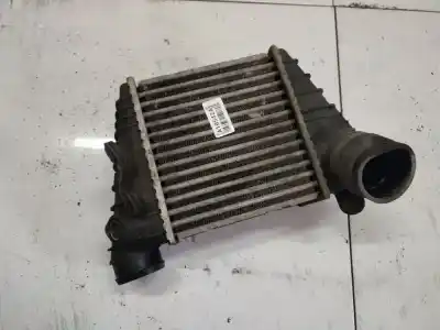 Автозапчастина б/у інтеркулер для volkswagen golf iv (1j1) 1.8 t посилання на oem iam 1j0145805h