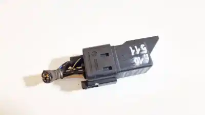 Second-hand car spare part glow plug for opel corsa a fastback (s83) 1.2 i (f08, m08, f68, m68) oem iam references 0281003030  