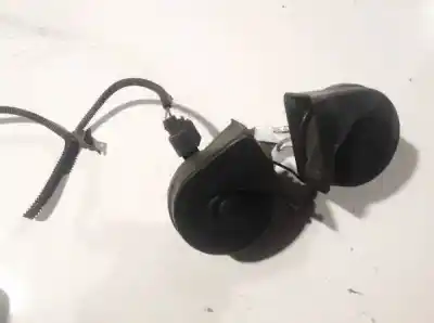 Second-hand car spare part horn for nissan bluebird hatchback (t72, t12) 1.6 oem iam references 