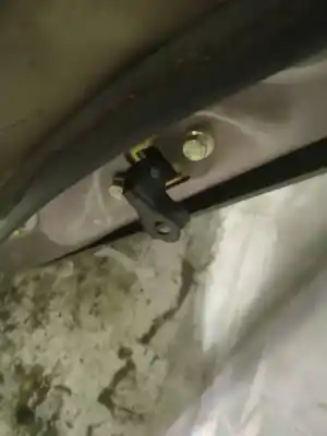 Автозапчастина б/у петля для nissan note (e11, ne11) 1.4 посилання на oem iam 