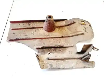 Автозапчастина б/у пластикler для nissan bluebird hatchback (t72, t12) 1.6 посилання на oem iam c394r  