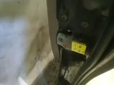 Peça sobressalente para automóvel em segunda mão fechadura da porta traseira direita por audi coupe b2 (81, 855, 856) 2.3 quattro referências oem iam 