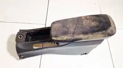 Автозапчасти б/у центральный подлокотник за renault clio i (b/c57_, 5/357_) 1.8 (b/c57c, b/c57u) ссылки oem iam 83401smgg010m1