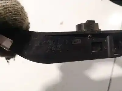 Second-hand car spare part accelerator pedal for opel vectra a (j89) 2.0 i (f19, m19) oem iam references a2033000204  