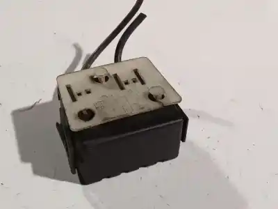 Second-hand car spare part fuse box unit for porsche 968 descapotable 3.0 oem iam references 9656984480  9656984480