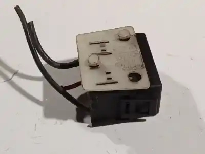 Second-hand car spare part fuse box unit for porsche 968 descapotable 3.0 oem iam references 9656984480  9656984480