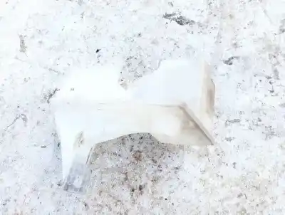 Pièce détachée automobile d'occasion réservoir de lave-glace pour peugeot 406 (8b) 1.9 td références oem iam 7h0955453l