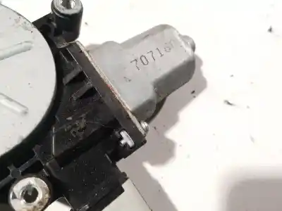 Автозапчастина б/у двиг скла задне ліво для opel corsa a fastback (s83) 1.2 i (f08, m08, f68, m68) посилання на oem iam 707160  