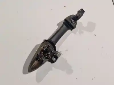 Pezzo di ricambio per auto di seconda mano maniglia esterna anteriore destra per opel corsa a fastback (s83) 1.2 i (f08, m08, f68, m68) riferimenti oem iam   