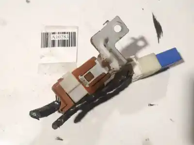 Peça sobressalente para automóvel em segunda mão caixa de fusíveis e relés por jaguar xj coupé 5.3 referências oem iam 2523079964