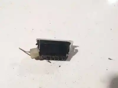 Автозапчастина б/у внутрішне світло для nissan bluebird hatchback (t72, t12) 1.6 посилання на oem iam   