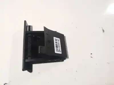 Recambio de automóvil de segunda mano de Cenicero (delantero) para PEUGEOT 307 (3A/C)  referencias OEM IAM 9637031977  