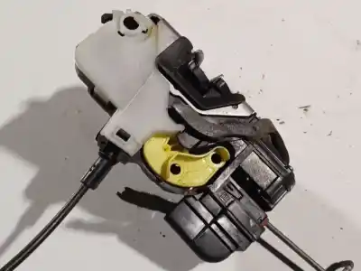 Second-hand car spare part left front door lock for bmw 3 (e30) m3 2.3 oem iam references   