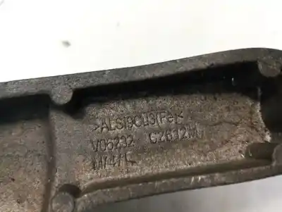 Second-hand car spare part engine support for opel astra j (p10) 1.7 cdti (68) oem iam references 13248664  v06232, c2612m