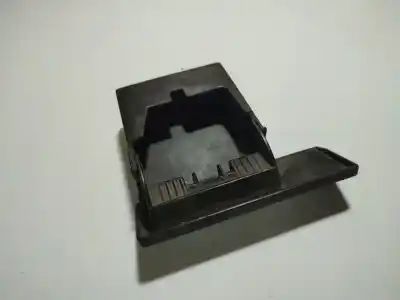 Pezzo di ricambio per auto di seconda mano portacenere per audi a3 (8p1) 2.0 tdi riferimenti oem iam 191857961