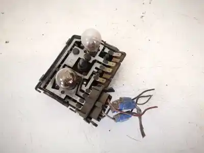 Pezzo di ricambio per auto di seconda mano portalampada per audi a6 avant (c4) 2.5 tdi riferimenti oem iam thk81