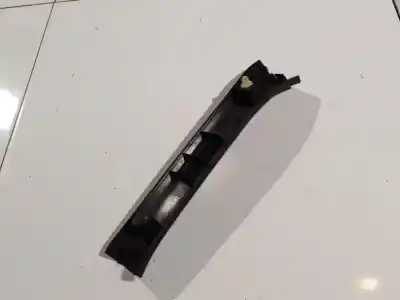 Pièce détachée automobile d'occasion plastiques pour opel corsa a fastback (s83) 1.2 i (f08, m08, f68, m68) références oem iam 84211sjd0030  84211-sjd-0030