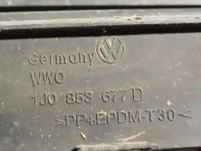 Pezzo di ricambio per auto di seconda mano griglia centrale paraurti per volkswagen golf iv (1j1) 1.9 sdi riferimenti oem iam 1j0853677d  1j0 853 677 d