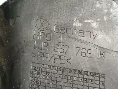 Pezzo di ricambio per auto di seconda mano plastiche per volkswagen golf iv (1j1) 1.9 sdi riferimenti oem iam 1j0867765  1j0 867 765