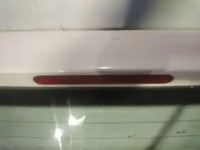 Recambio de automóvil de segunda mano de PILOTO CENTRAL DE FRENO, Luz de freno adicional tercera para PEUGEOT 307 (3A/C)  referencias OEM IAM   