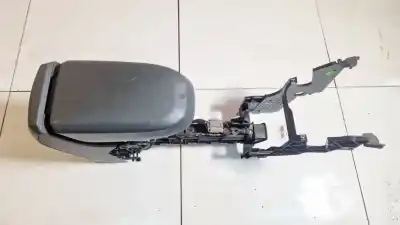 Автозапчасти б/у центральный подлокотник за nissan bluebird hatchback (t72, t12) 1.6 ссылки oem iam am51r044h60c